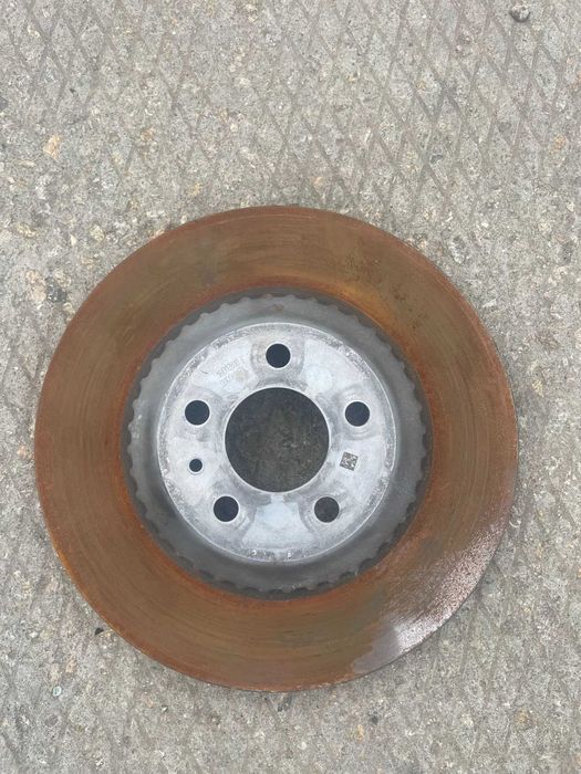 Перед гальмівний диск Тесла 3 Перф Передний тормозной диск Performance