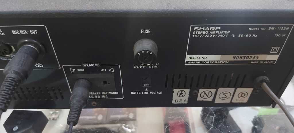 wzmacniacz sharp sm-112 rok produkcji 1978 - sprawny