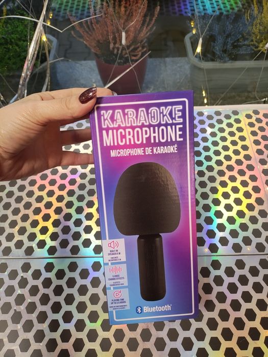 Mikrofon z głośnikiem karaoke bluetooth