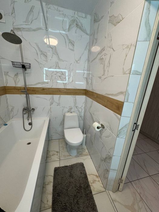 Продам затишну квартиру в Бучі