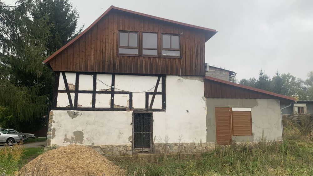 Połowa domu plus działka