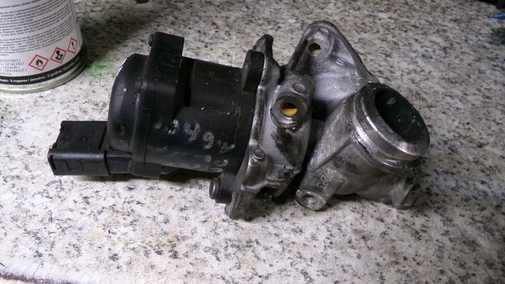 Paz55 Zawór EGR peugeot 407 1.6HDI wysyłka części