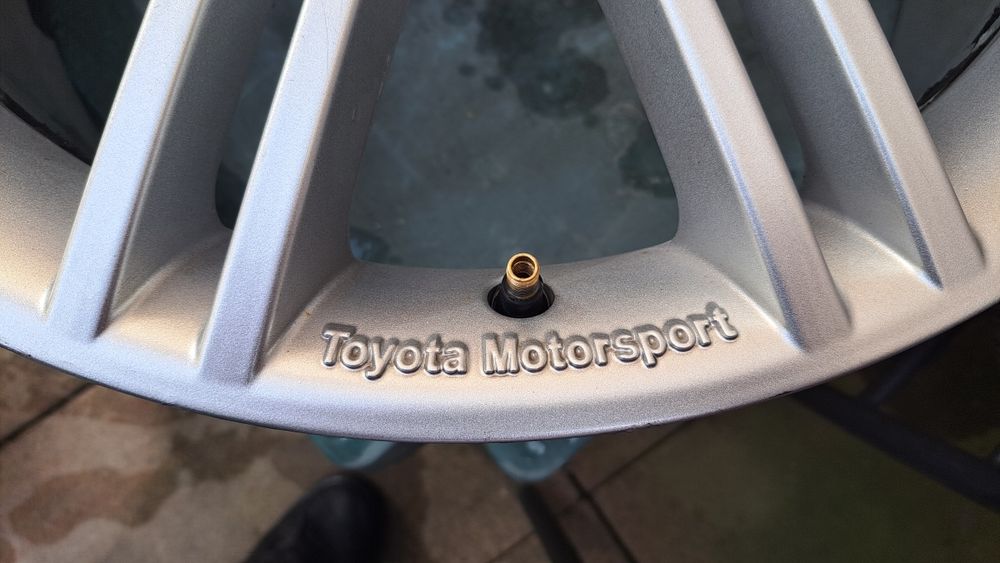 18 5x114.3 7.5j et45 Toyota motorsport tf1