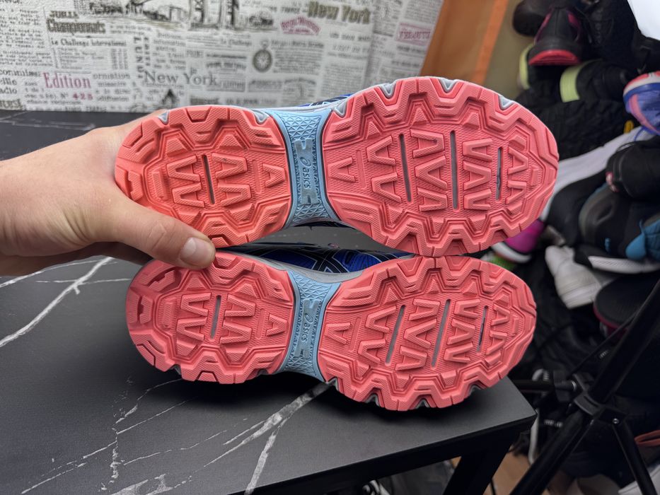 Кросівки Asics GEL-VENTURE 7 Розмір 38 Взуття