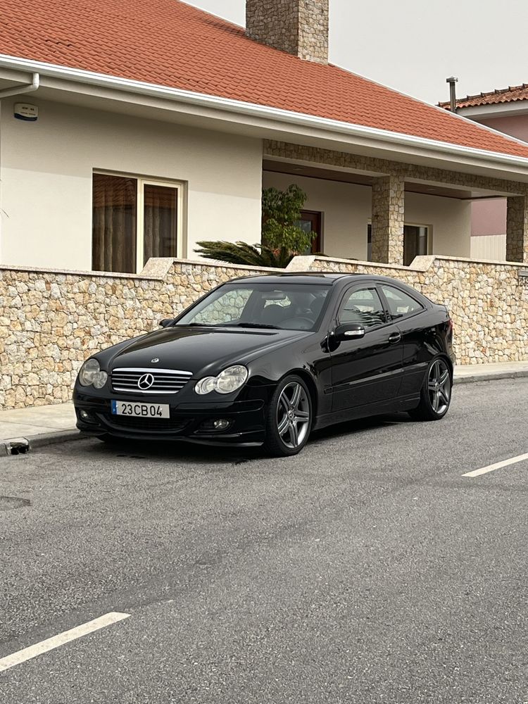 Mercedes Sport Coupe c220