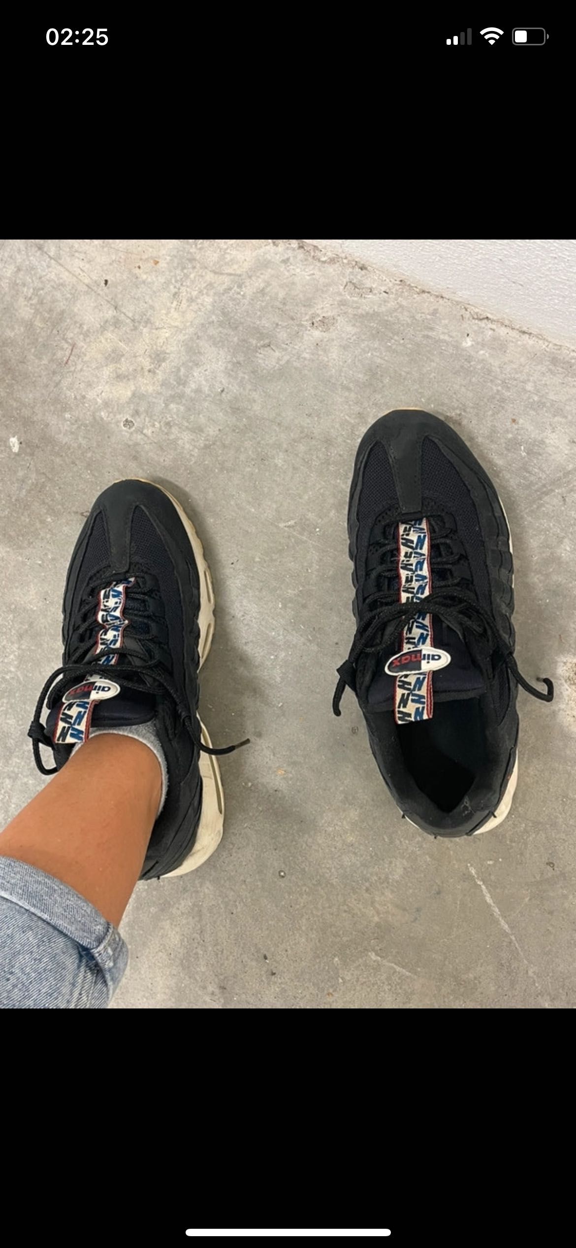 Nike pretos AirMax edição limitada