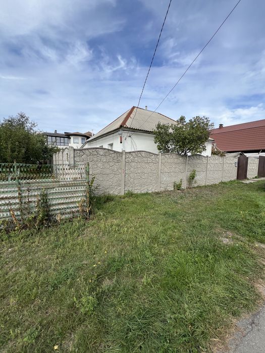 Продам дом на Восточном (ХТЗ)метро Индустриальная