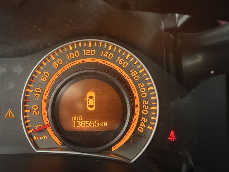 Toyota Auris 1.4 D4D 90 KM automat Gwarancja Gethelp