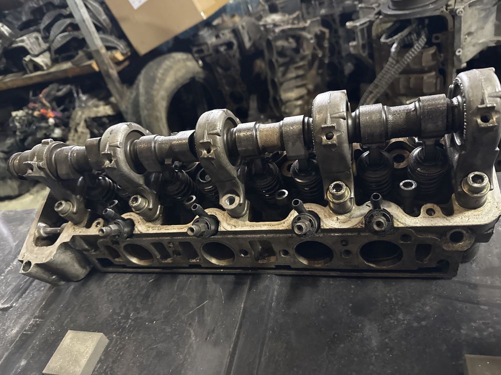 Головка блоку циліндрів ГБЦ Mercedes M116 4.2 1160163901