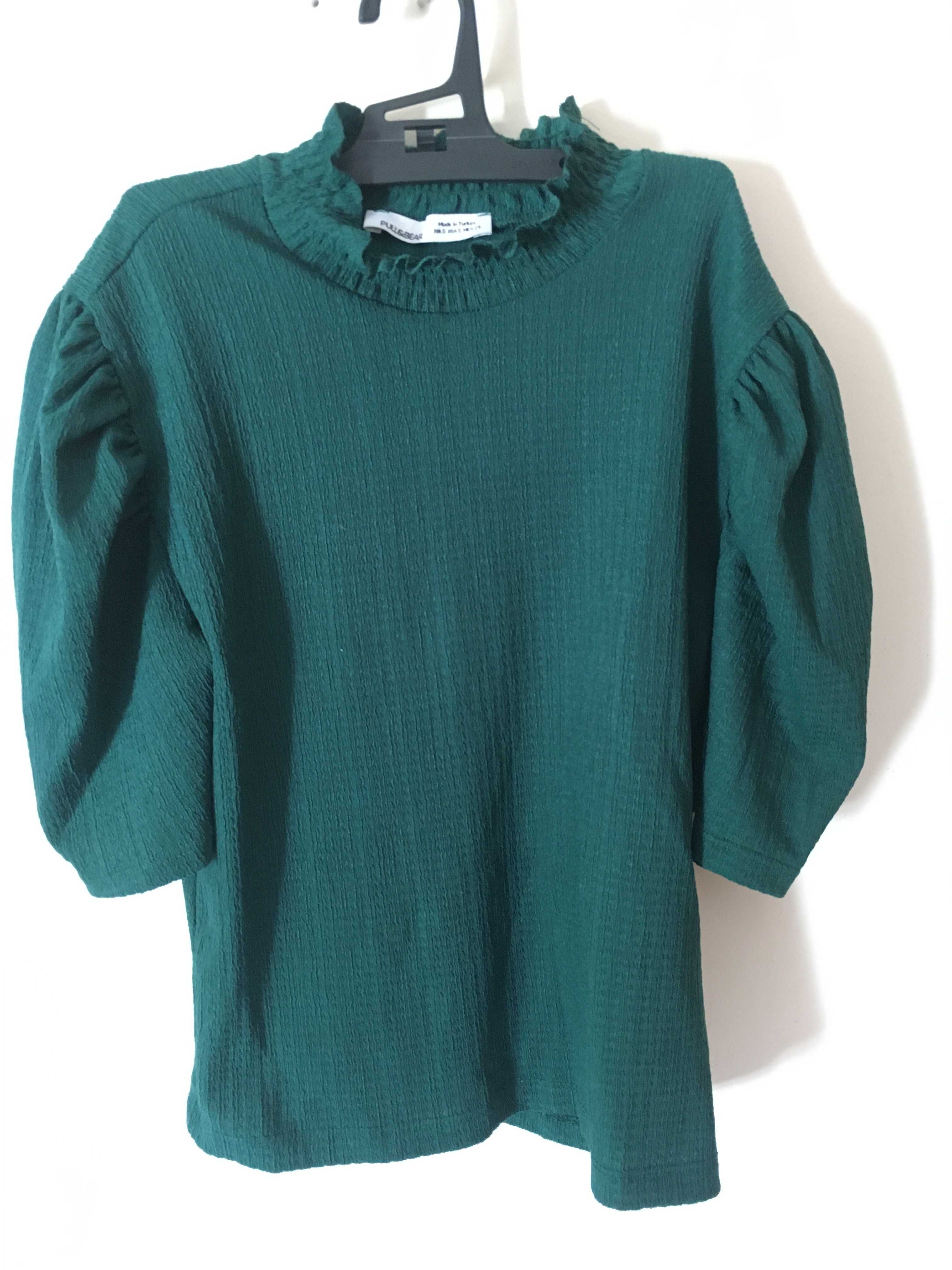 Blusa verde-escuro