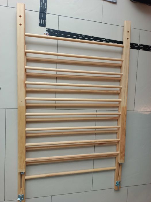 Bramka zabezpieczająca na schody przejście dla dzieci drewniana 74x160