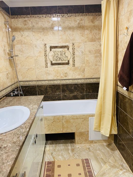 Квартира подобово ,район Вишенька ,Келецька 99 б,новобуд