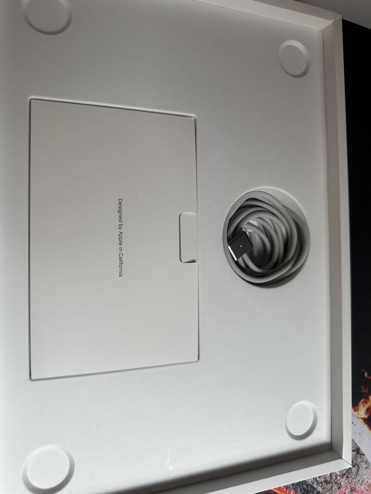 MacBook Air M2 13,9 cali