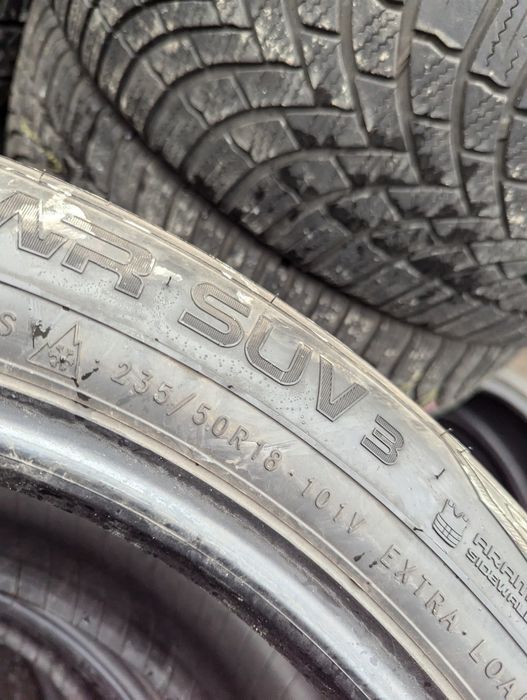 235/50R18 Nokian winter