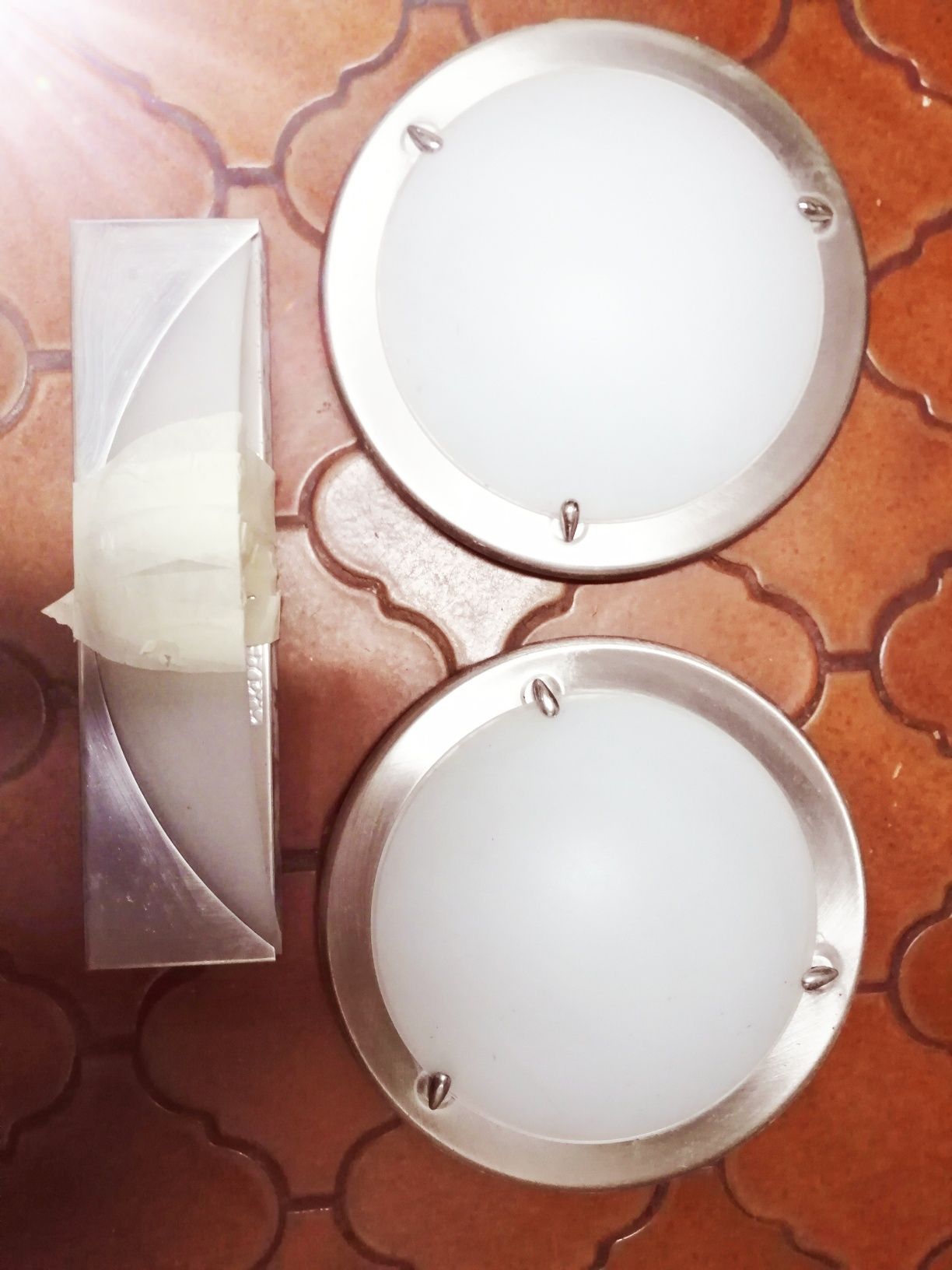Candeeiros de tecto ou parede. Conjunto