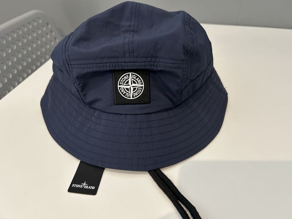 Czapka rybaczka Stone Island granatowa