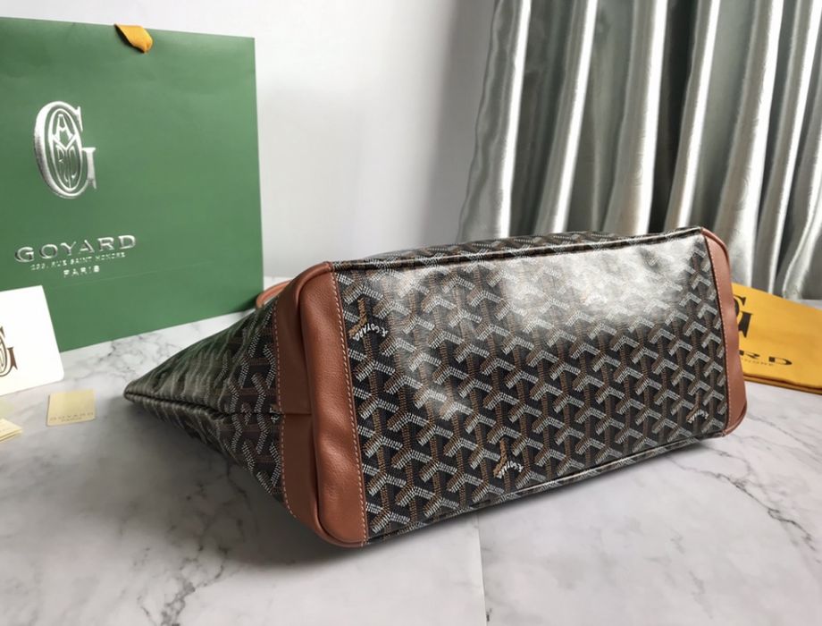 Goyard artois mm bag