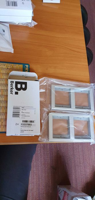 Berker by Hager ramka podwójna pionowa 9 sztuk