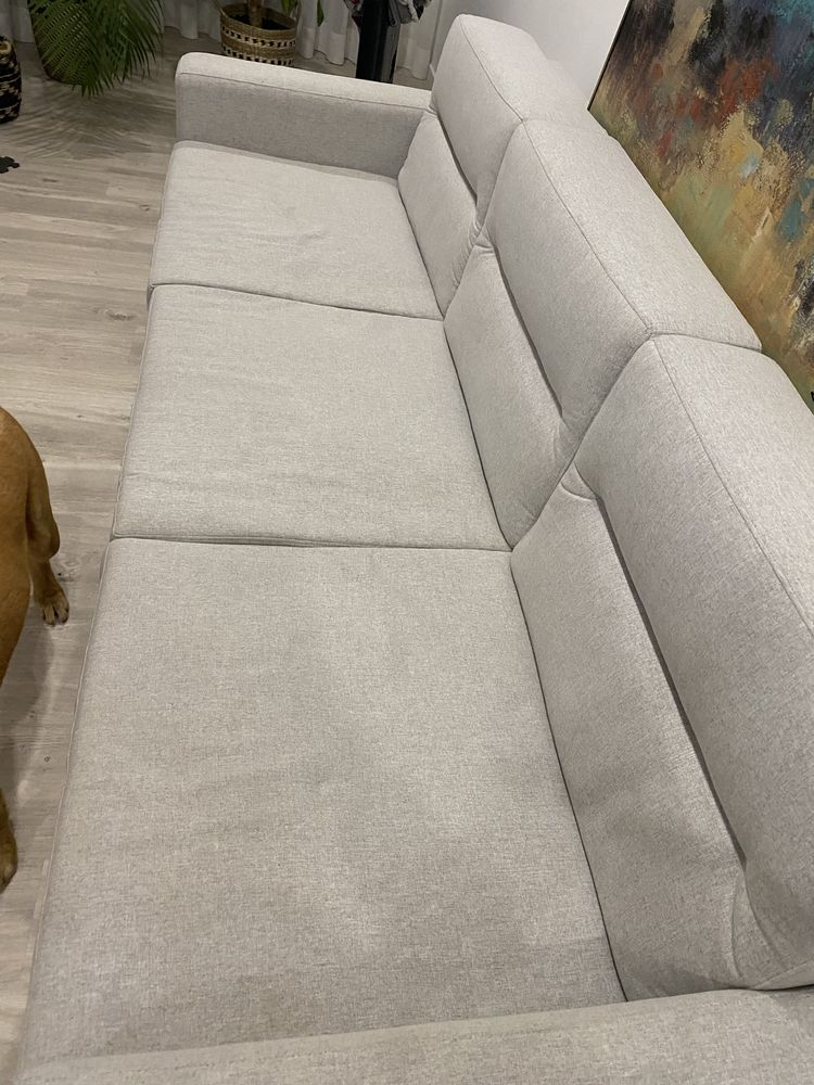 Vende-se Sofá praticamente novo