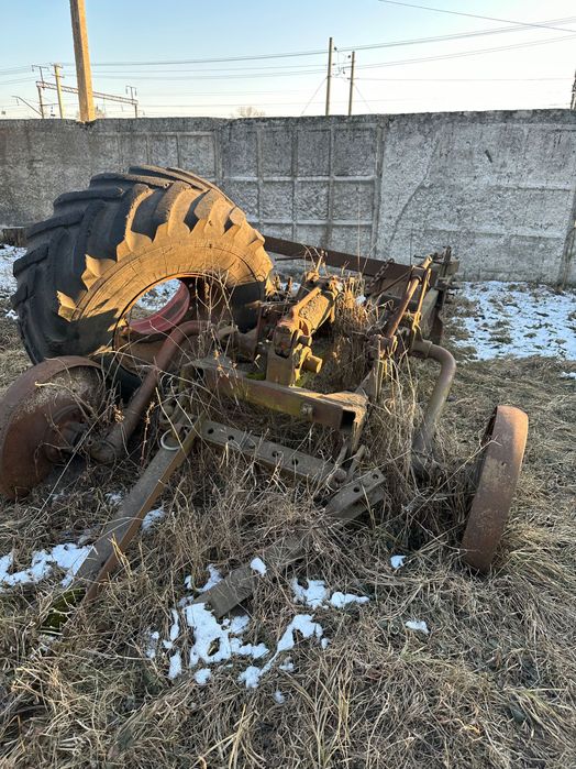 Плуг  ПЯ 3-35,плуг причіпний 3-ох корпусний.Плуг