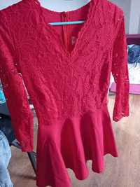 Czerwona koronkowa sukienka xs