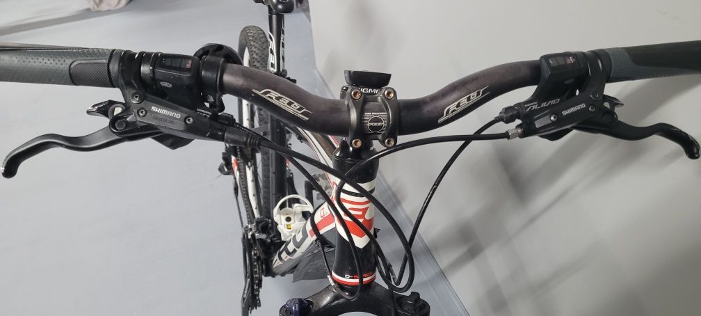 Rower mtb  felt.. rama m