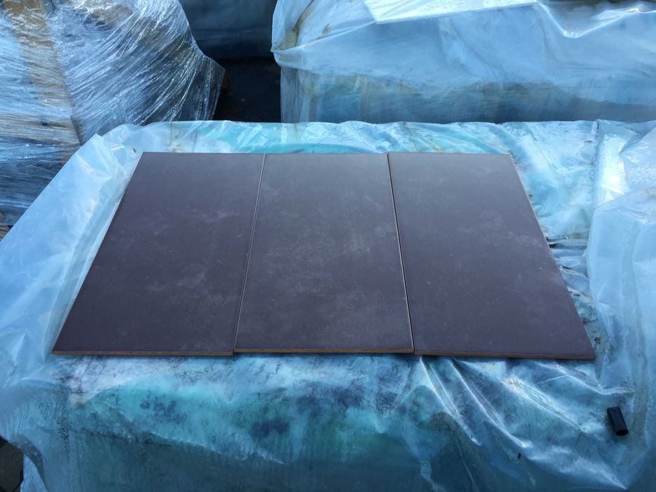 Glazura / płytka ścienna cemento wenge 25x50 firma BASICLINE