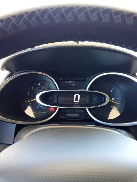 Clio 2015 muito bom estado