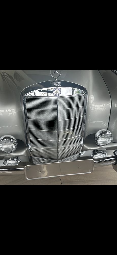 Stalowe podkladki pod tablice rejestracyjne.Oldtimer.