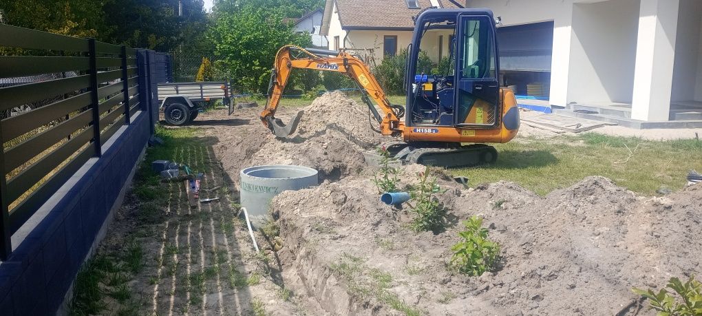 Minikoparka Hanix nie bobcat, nie  yanmar