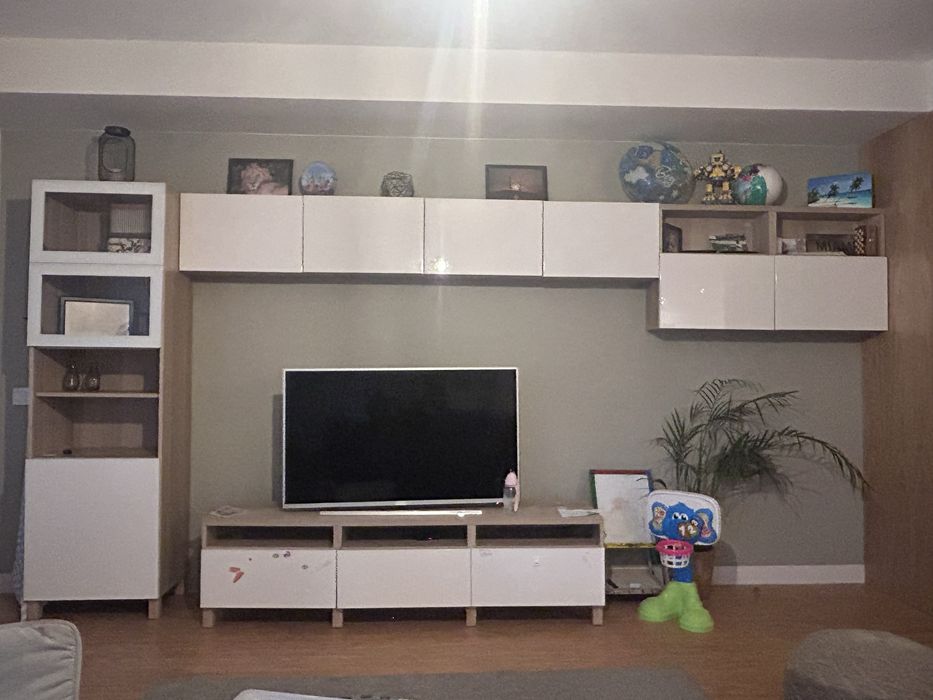 Movel Sala com gavetas e portas