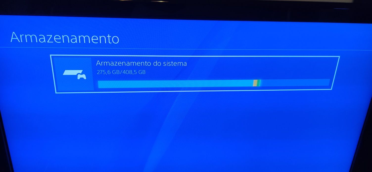 Playstation 4 impecável com 2 comandos s/fios