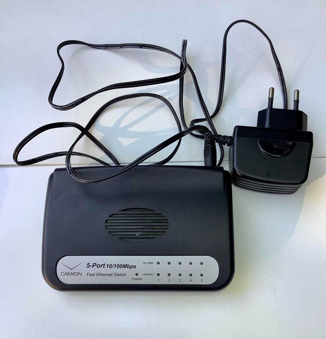 5-Port Swinch,   8-Port Swinch,  D-Link DIR-100