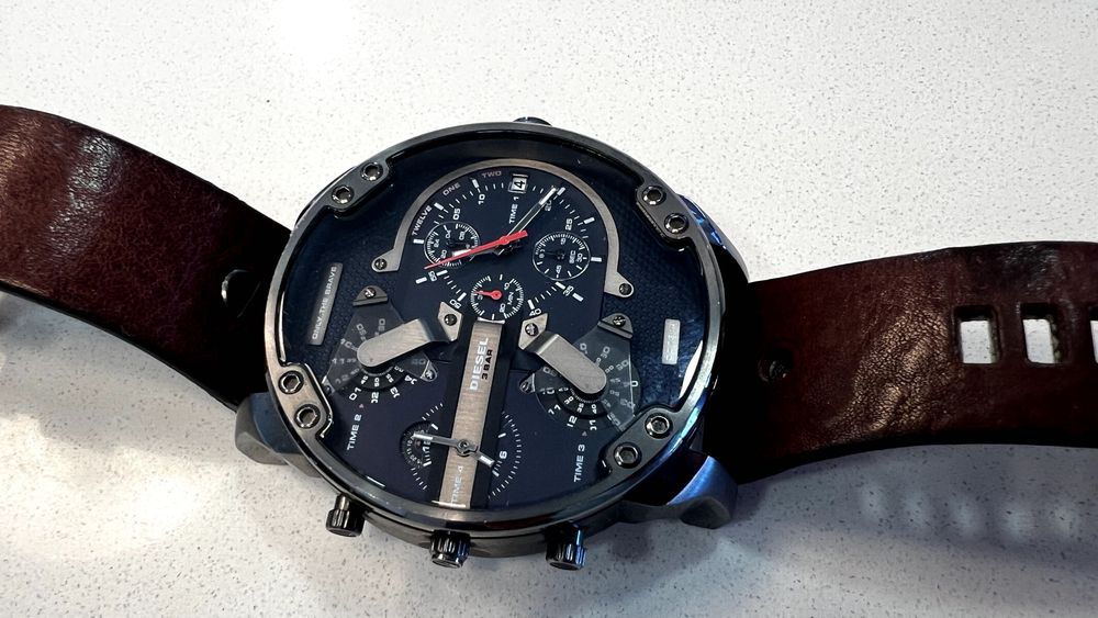 Relógio Diesel DZ7314 em excelente estado