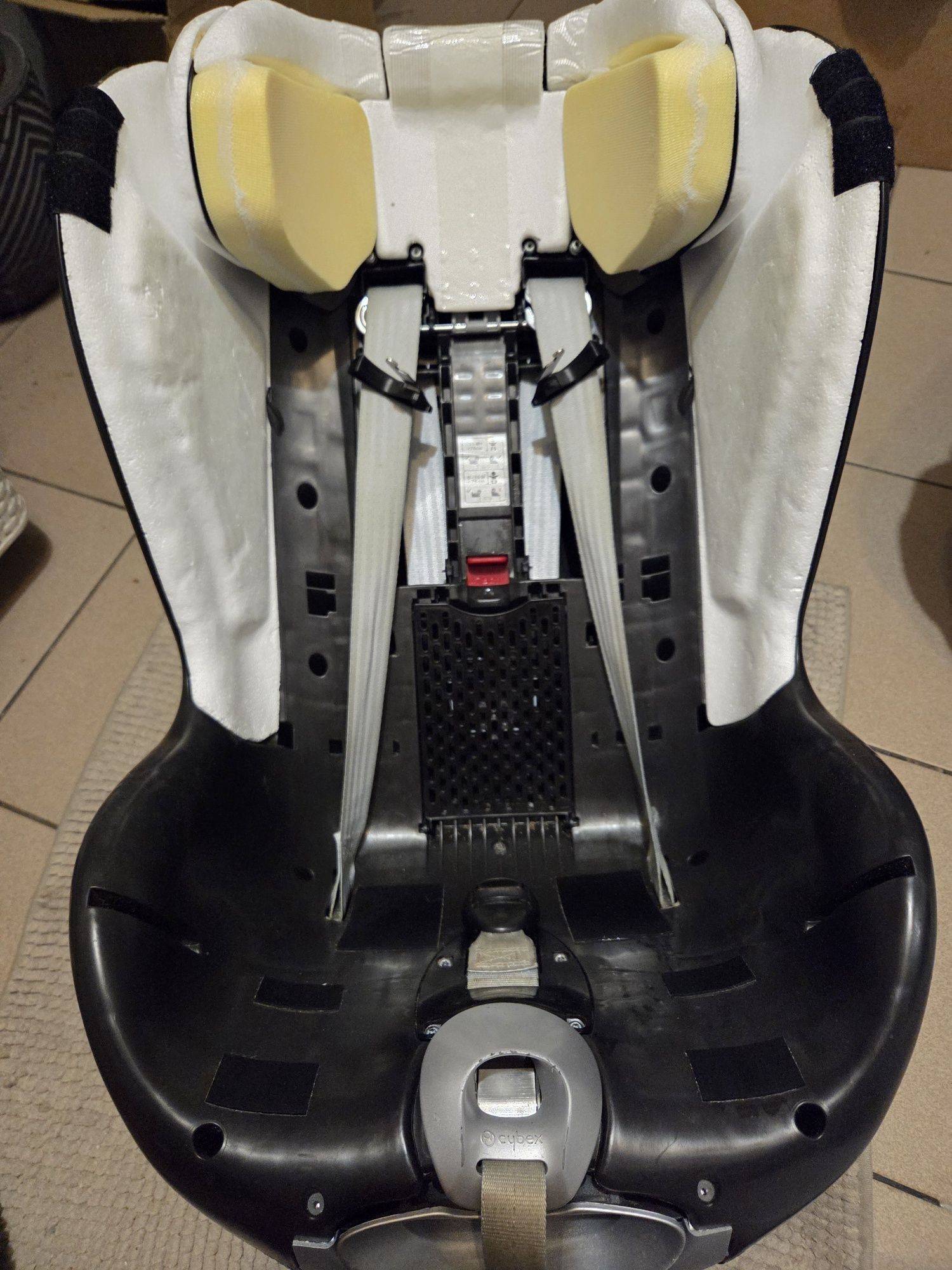 Fotelik obrotowy Sirona Z i-size cybex z bazą