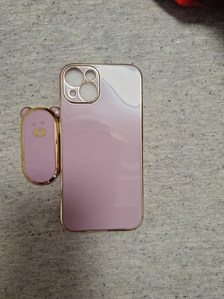 Nowe  etui  do iPhone 13 .