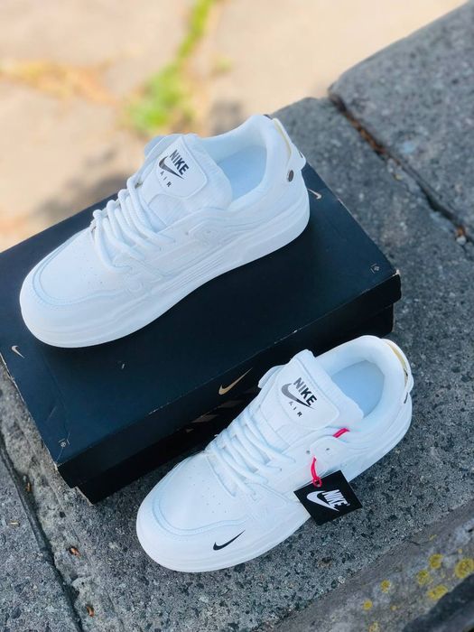 Мужские кроссовки Nike Air Force Белые кожаные кросовки Найк