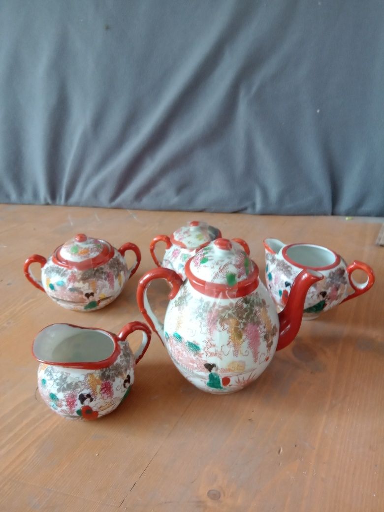 Zestaw antycznej japońskiej  porcelany vintage