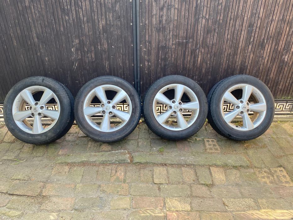 Oryginalne felgi nissan qashqai juke 6,5x17 5x114.3 duster laguna