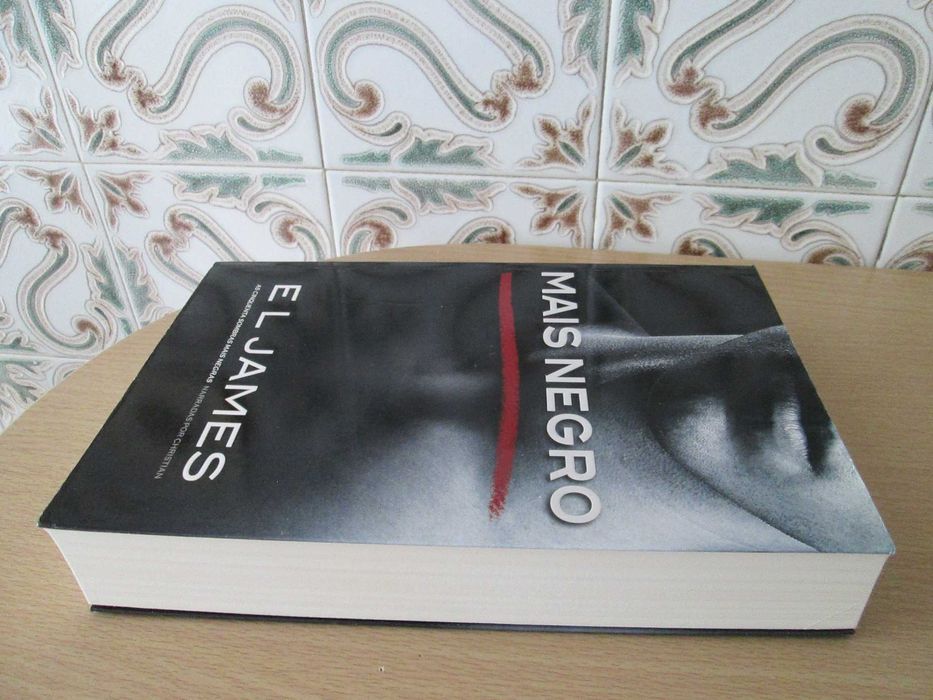 Mais Negro de E L James (Oferta de portes)