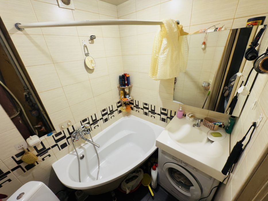 Продаж! Центр! 2-кімнатна квартира! Індивідуальне опалення!