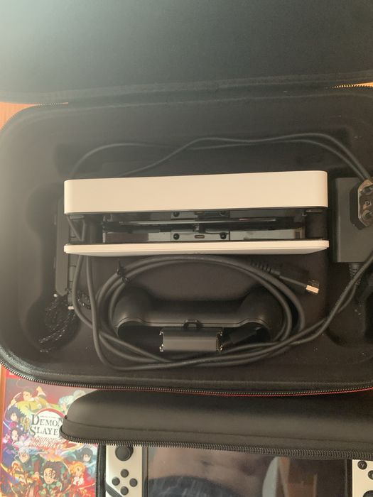 Nintendo Switch Oled + Acessórios + 2 Bolsas
