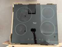 Hotpoint Ariston Placa Vitrocerâmica KRA 640 C - PARA PEÇAS/ARRANJO