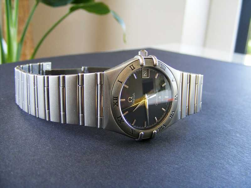 Omega Constellation Classic Black Gray Men