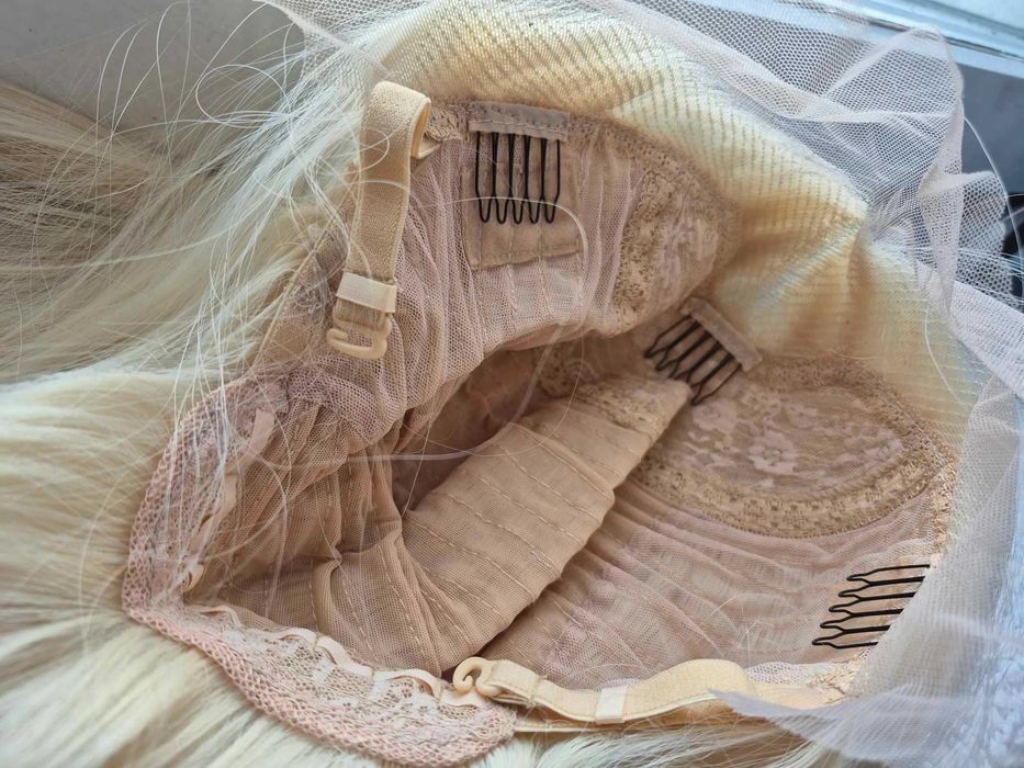 Peruka lace front platynowy blond 65 cm platyna