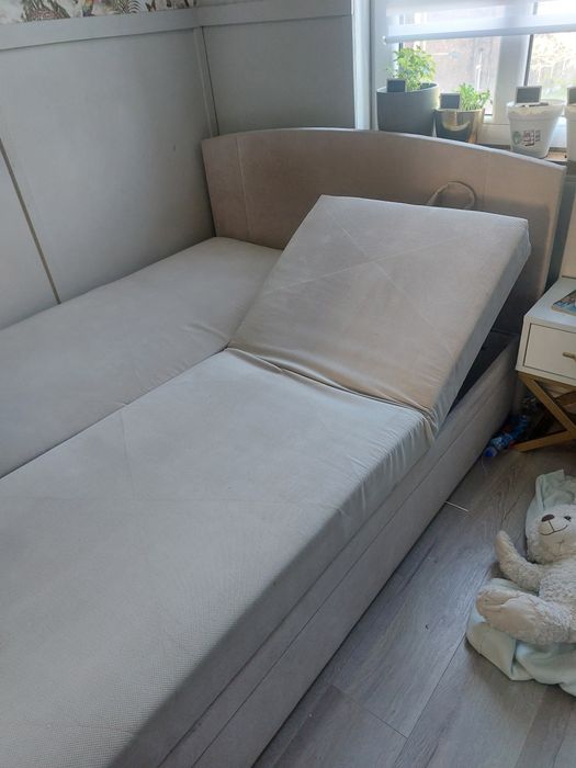 Lozko tapicerowane kontynentalne 140x200