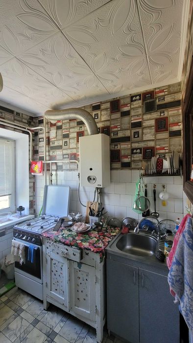 Продам 2-во кімнатну, Північний квартал.