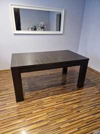 Duzy stół drewniany,
