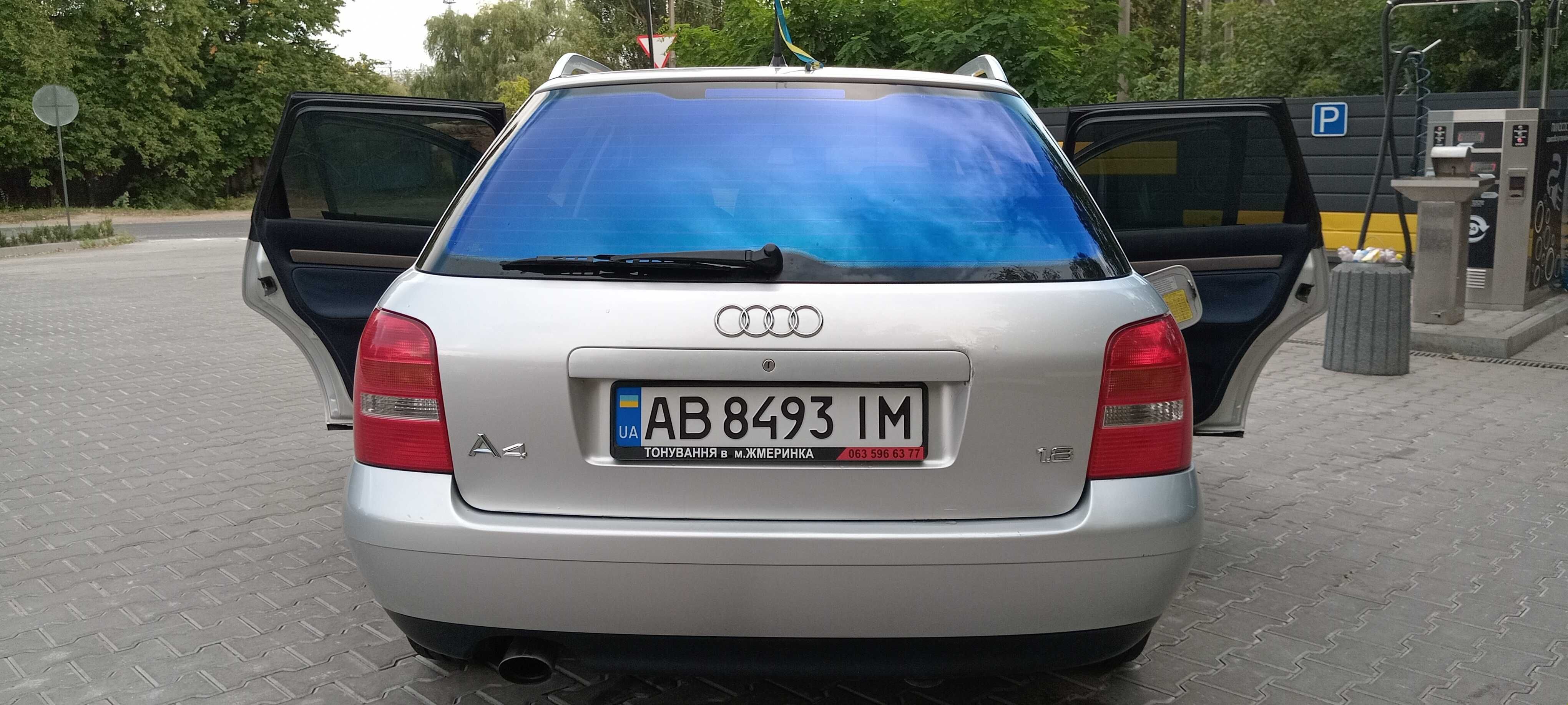Audi A4 B5 2001, 1.8