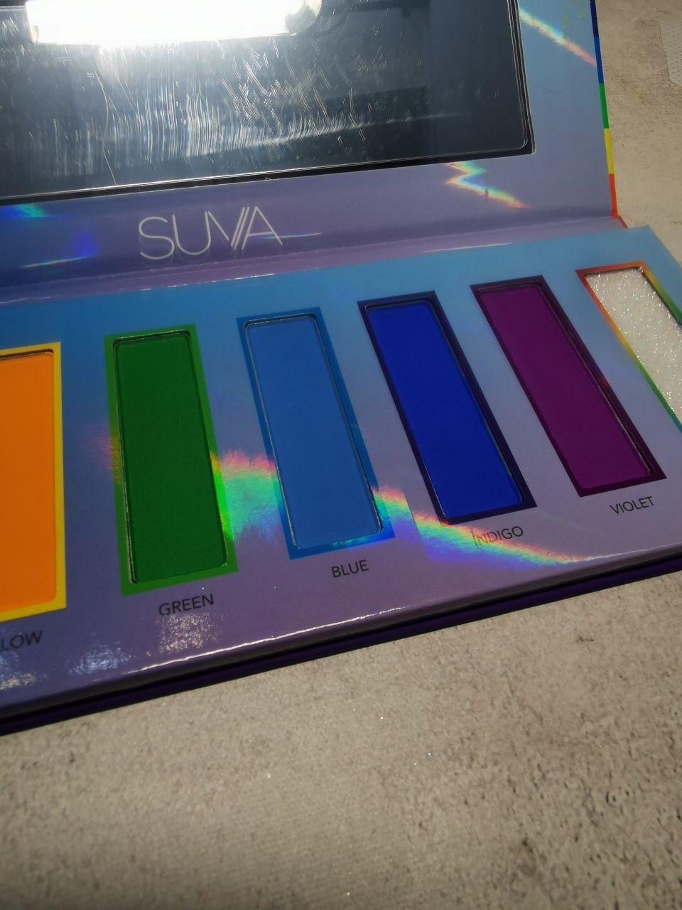 Suva Beauty "We Make Rainbow Jelous" tęczowa paletka paleta cieni